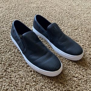 Rock & Republic Slip-On Shoe